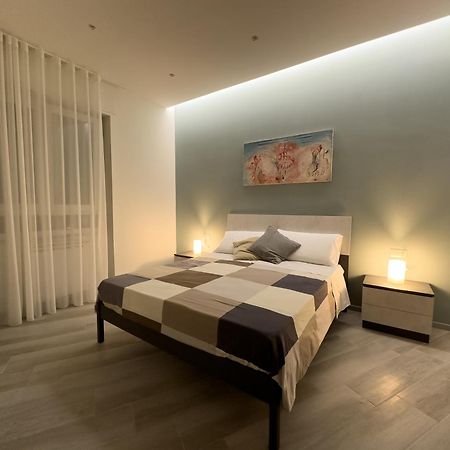 Al Civico3 Home & Suites Salerno Exterior foto